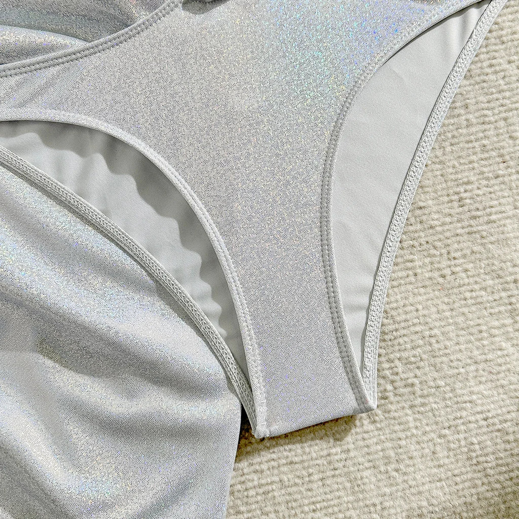 Bikini Brillante de Dos Piezas - Para Brillar en la Noche en la Playa