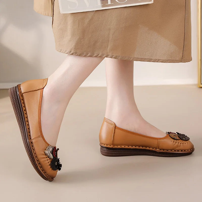 Mocasines Étnicos de Cuero Genuino para Mamá | Punta Redonda | Antideslizantes | Verano 2025