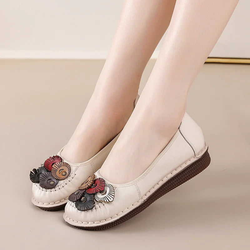 Mocasines Étnicos de Cuero Genuino para Mamá | Punta Redonda | Antideslizantes | Verano 2025