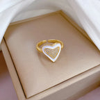 Anillo de corazón de circón de esmalte blanco exagerado chapado en oro de 18 quilates para mujer, anillo de cobre abierto ajustable, regalos de joyería para amigos