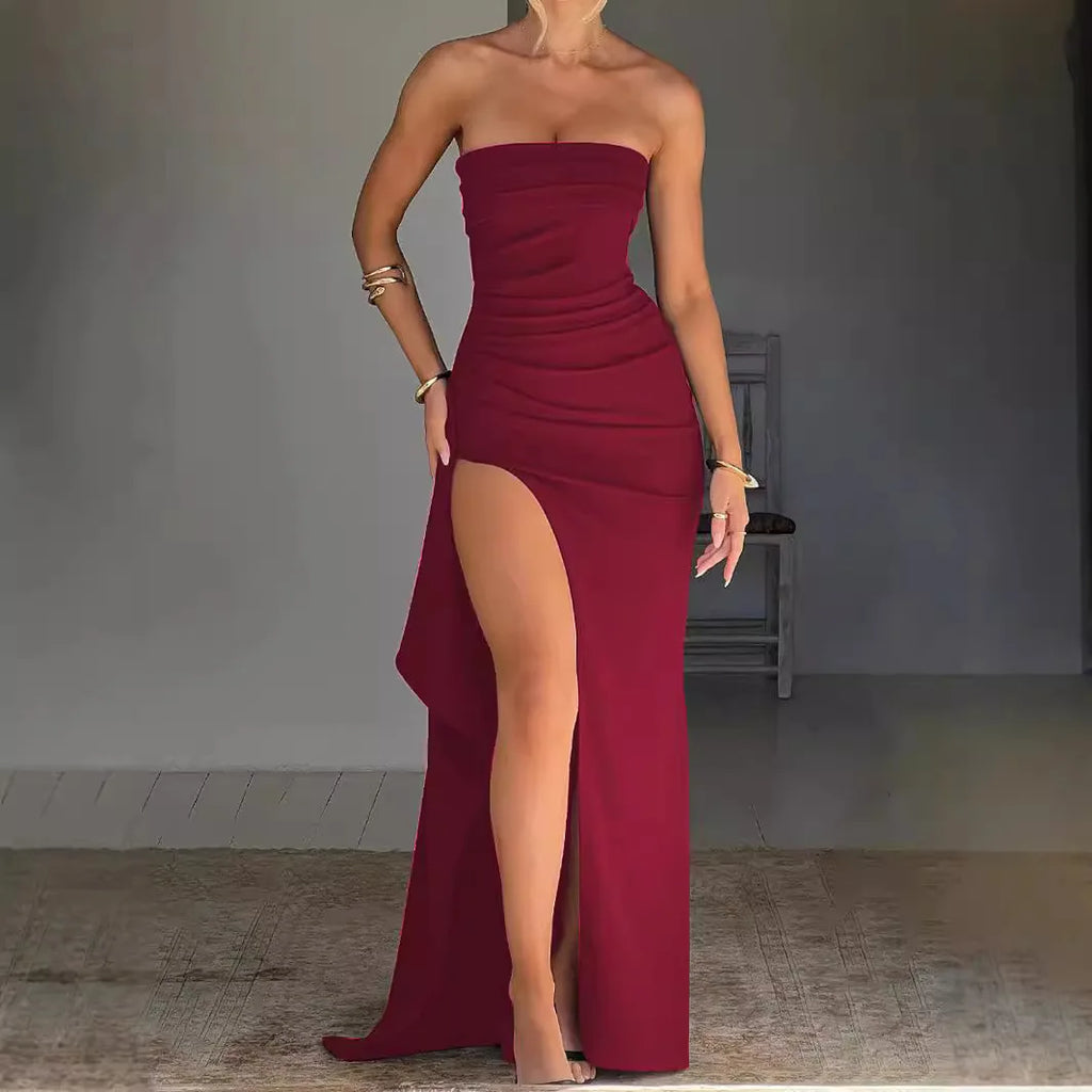 Vestido negro de fiesta 2025 | Sin tirantes, con espalda descubierta y abertura