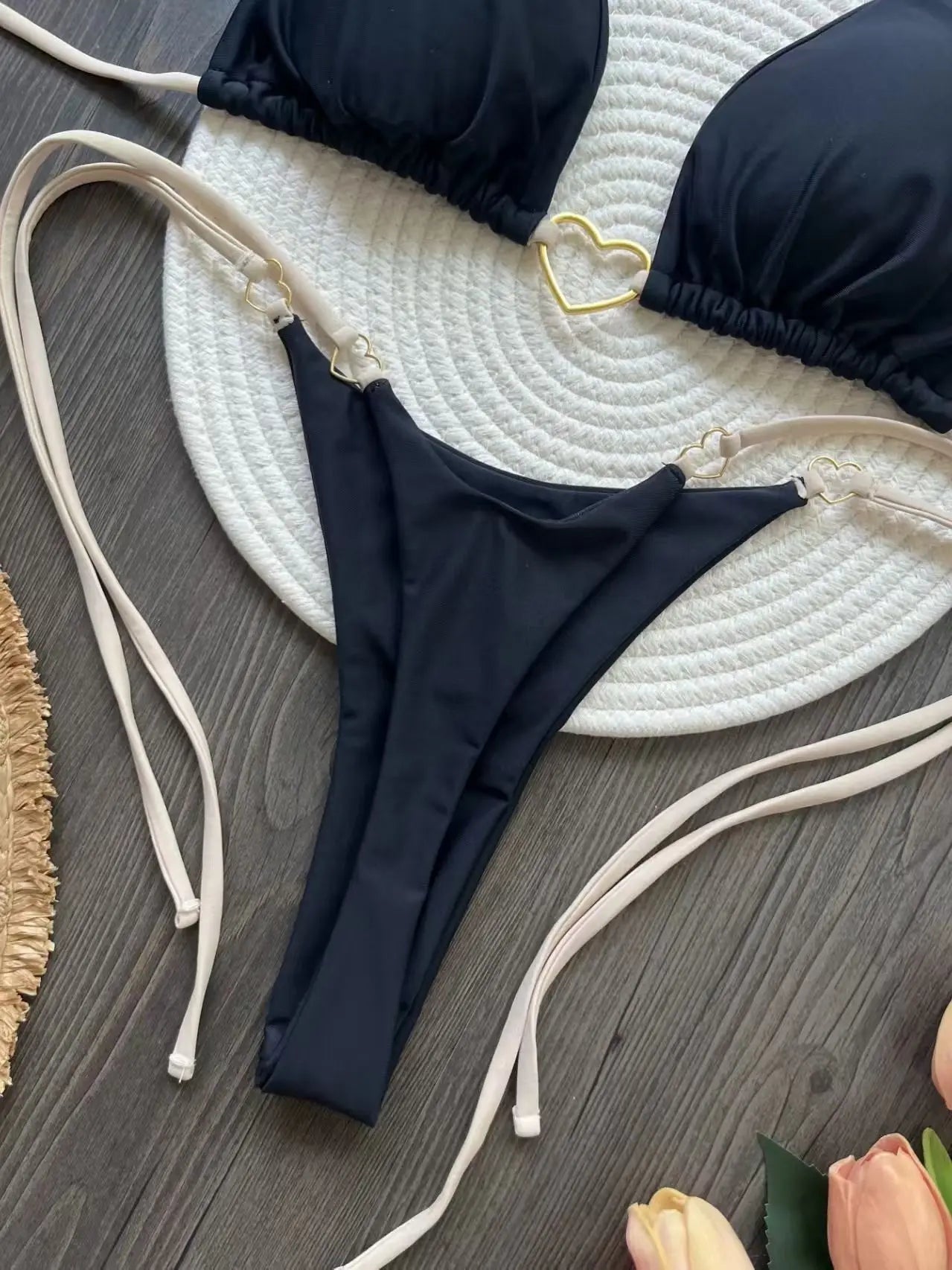 Bikini de Nailon con Correa de Corazón para Resort y Spa