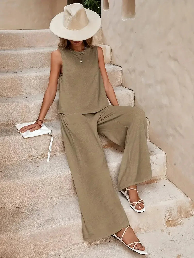 Ticotrendy: Conjunto Elegante de Pantalón y Top Sin Mangas | Color Sólido Verano 2025