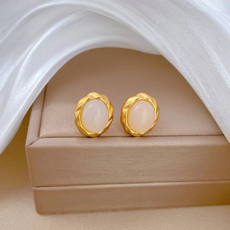 Pendientes ovalados de piedra lunar simples de Color dorado para mujeres y niñas, pendientes de acero inoxidable a la moda, accesorios diarios, regalos de joyería