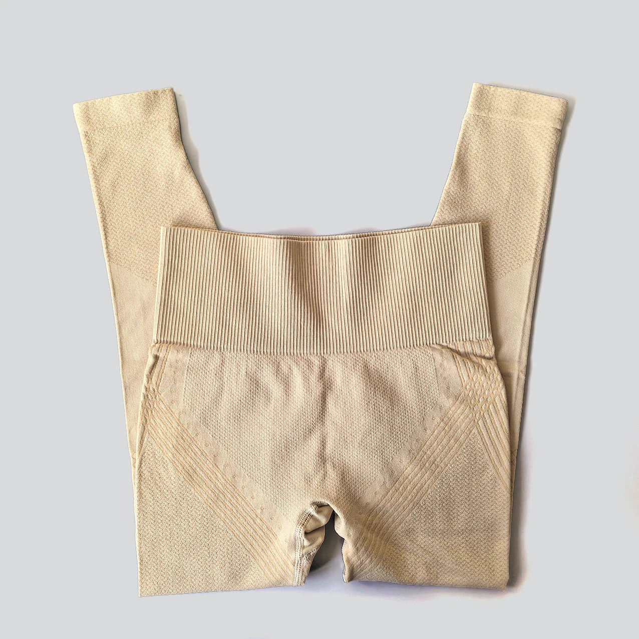 VEQKING Pantalones de yoga sin costuras para mujer, leggings deportivos de cintura alta con líneas delgadas, de secado rápido, elásticos, para gimnasio, correr, levantamiento de cadera, entrenamiento