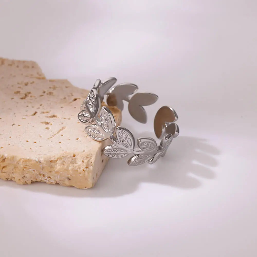 Anillo Ticotrendy Hojas Vintage | Acero Inox Impermeable | Estética Planta Boda