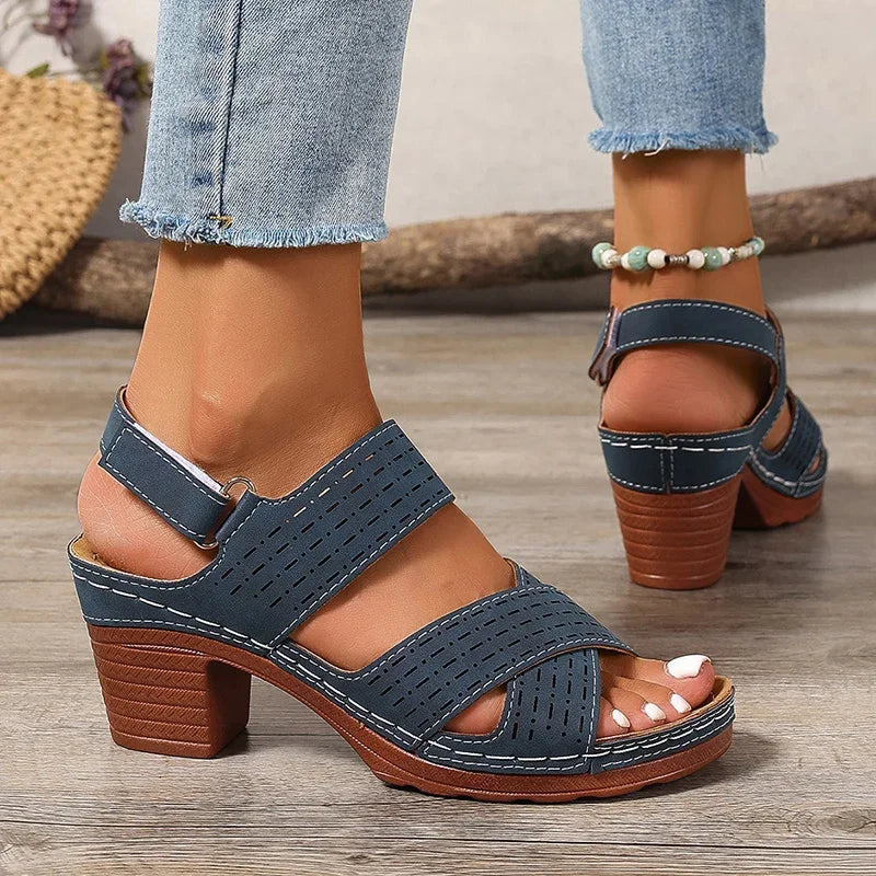 Sandalias Blancas de Tacón Alto con Banda Cruzada | Plataforma | Talla Grande | Antideslizantes