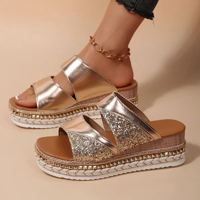 Sandalias de Cuña Doradas con Lentejuelas | Mujer