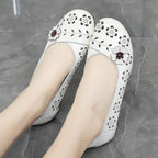 Mocasines de Cuero con Diseño Floral | Recortes Blancos | Planos | Informales