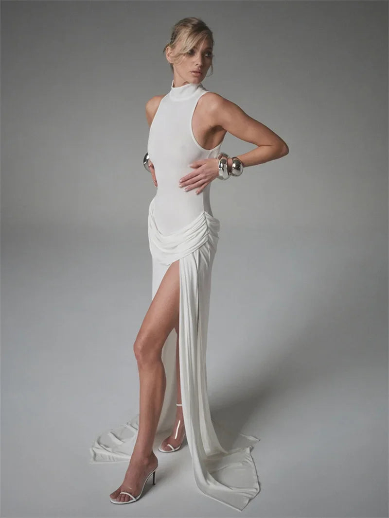 Vestido Largo Plisado sin Mangas | Cuello Alto Elegante