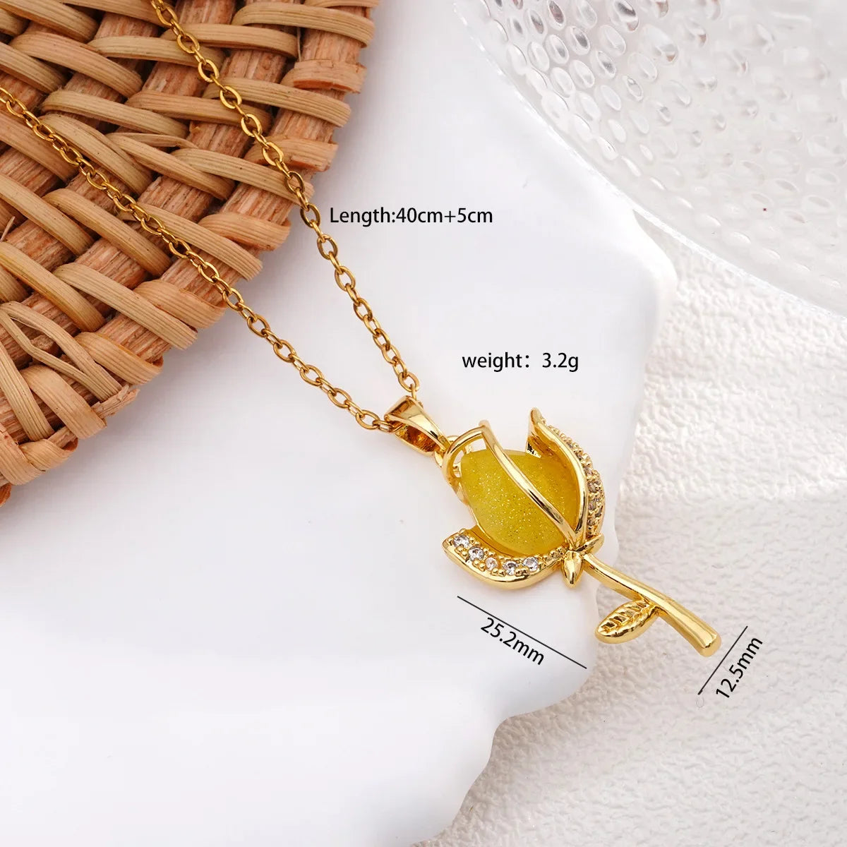 Cadena de acero inoxidable elegante colorido cristal circón tulipán flor colgante collares para mujeres niñas Color oro joyería de moda