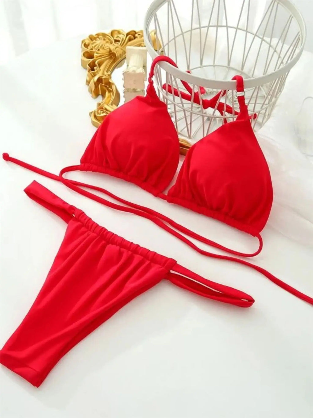 Conjunto de Bikini de Color Liso con Correa para Playa