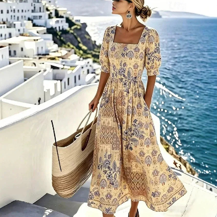 Vestido Corto Estampado Cuello Cuadrado con Bolsillos