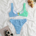 Bikini de Dos Piezas con Concha - Top Sexy para Playas de Guanacaste