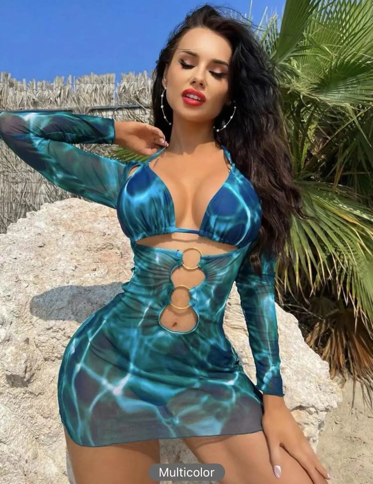 Conjunto de Tres Piezas - Bikini y Cover Up para la Arena