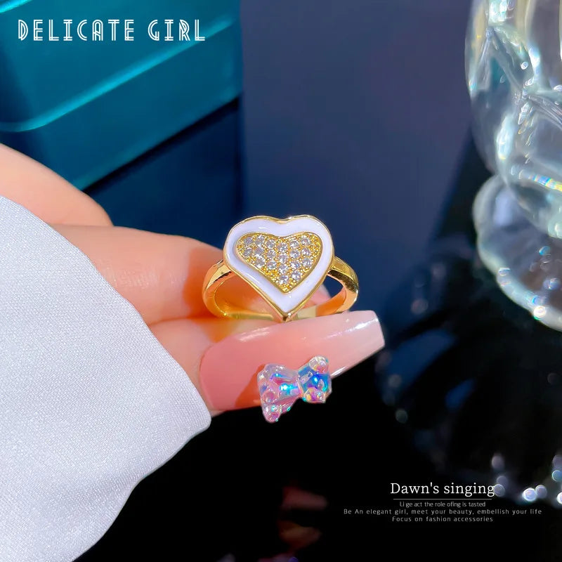 Anillo de corazón de circón de esmalte blanco exagerado chapado en oro de 18 quilates para mujer, anillo de cobre abierto ajustable, regalos de joyería para amigos