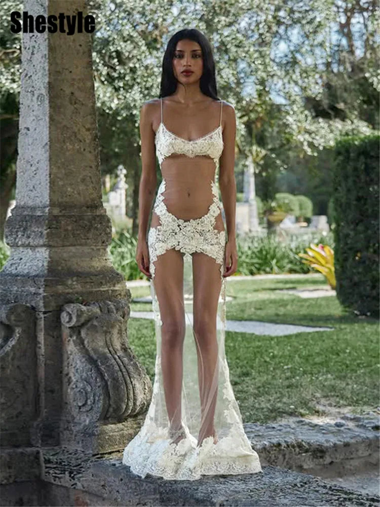 Minivestido Shestyle de Encaje Transparente | Bordado y Tirantes de Espagueti | Discoteca