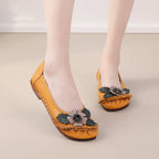 Mocasines Planos Florales de Cuero Genuino | Hechos a Mano | Talla 41 | Estilo Retro