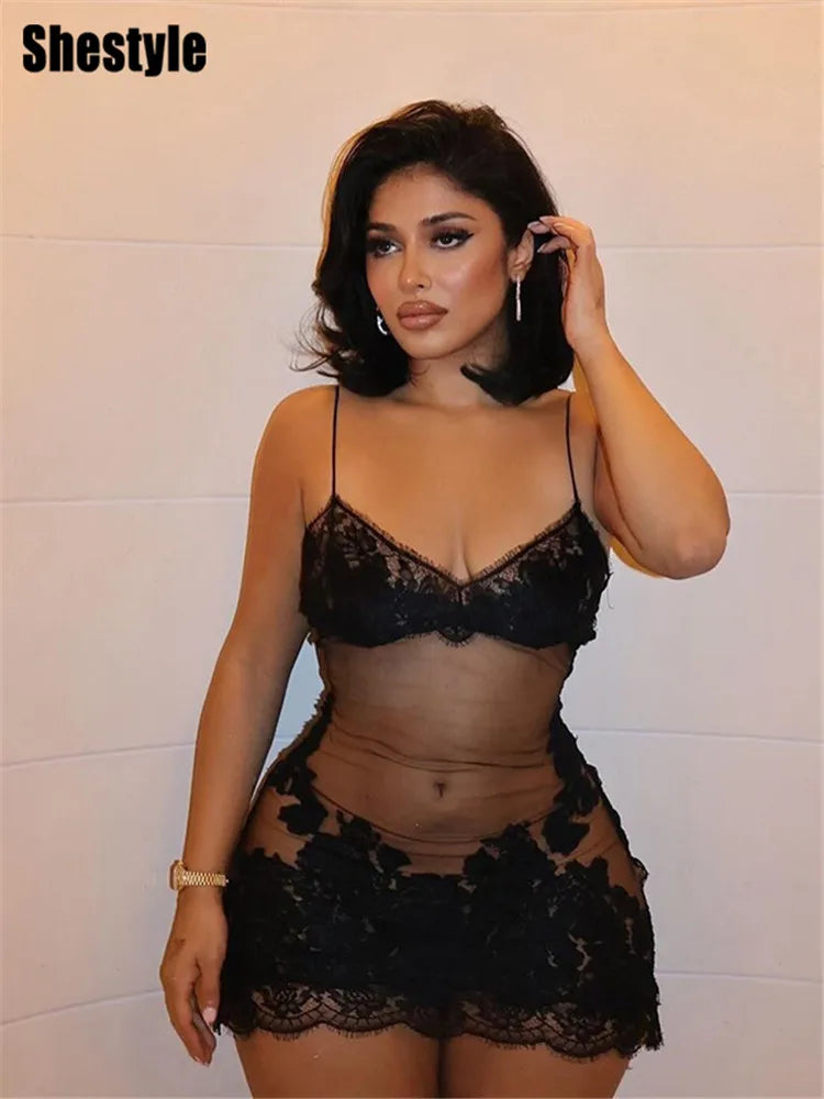Minivestido Shestyle de Encaje Transparente | Bordado y Tirantes de Espagueti | Discoteca