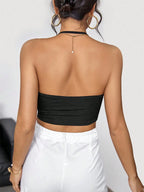 Top corto drapeado con espalda descubierta para mujer, Top Sexy con cuello Halter, camisola negra sin mangas y espalda descubierta, ropa de calle para fiesta y discoteca 2024