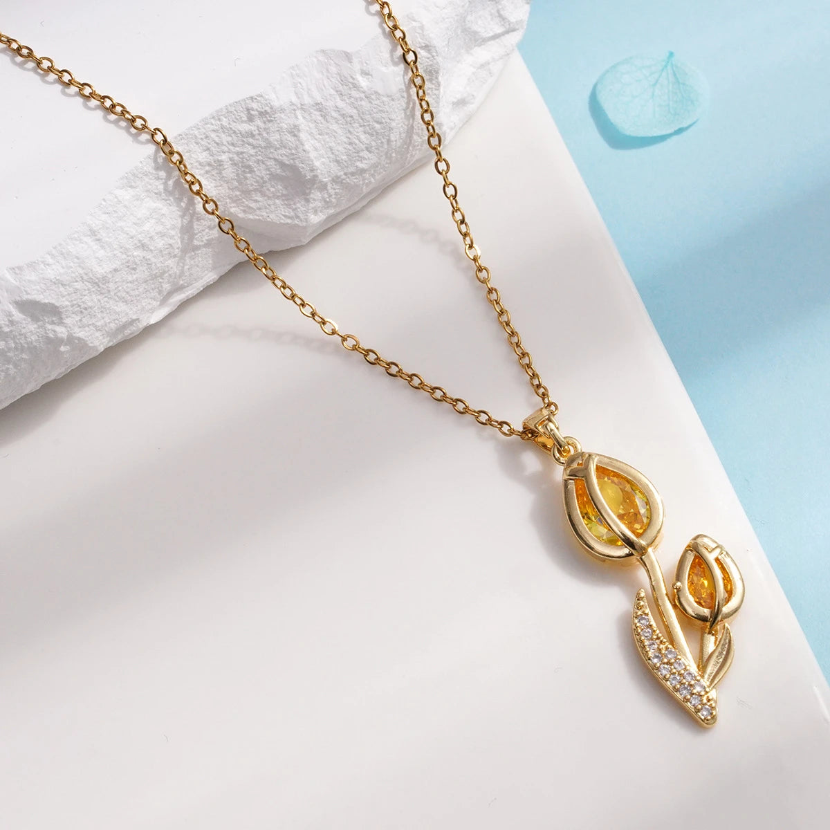 Collar Elegante Tulipán Circón ∣ Cadena Acero Inoxidable ∣ Joyería Moda Femenina