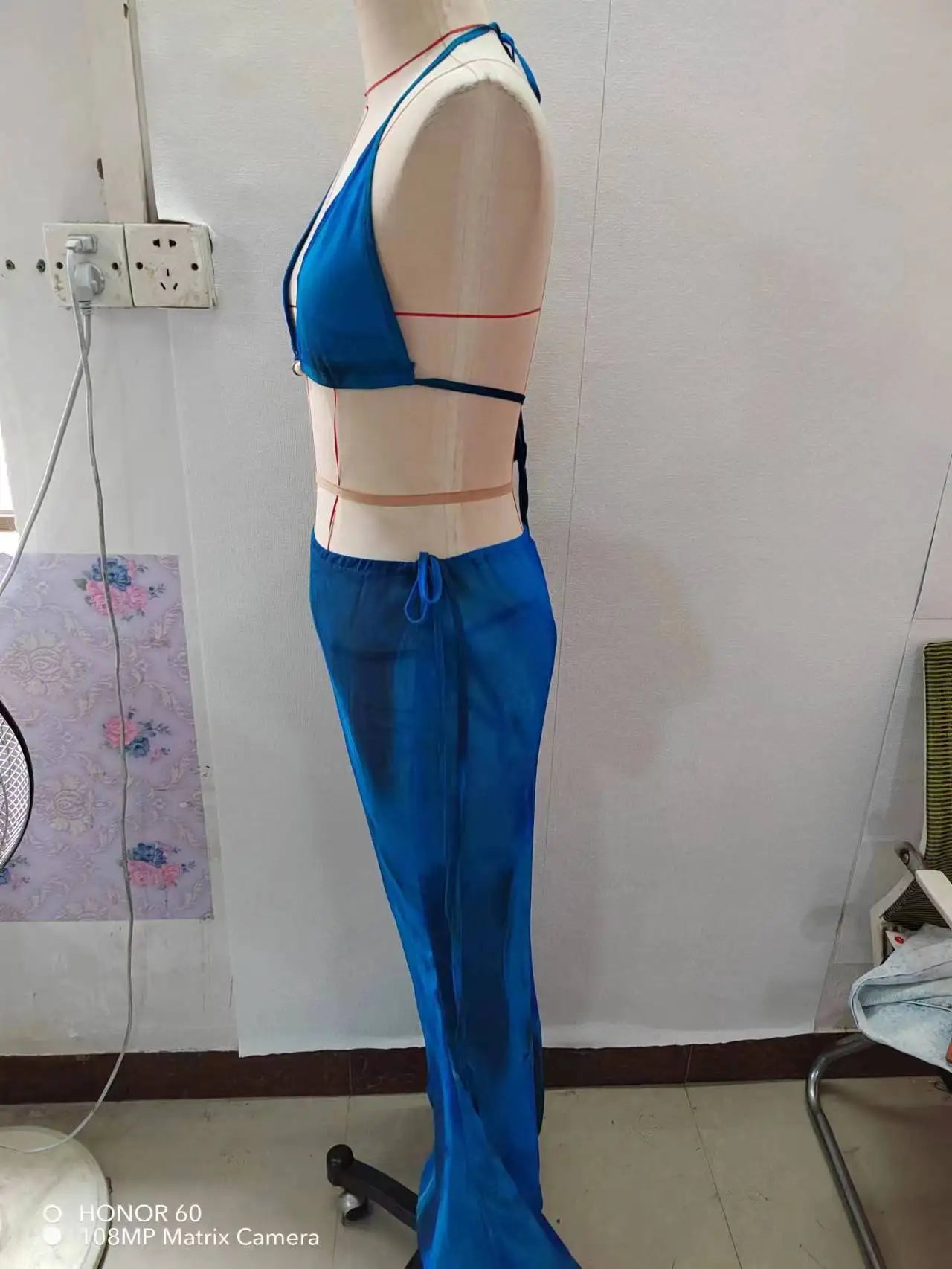 Bikini de Cebra con Falda - Conjunto de Dos Piezas para el Verano Costarricense