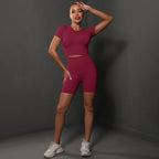 Conjunto Yoga Mujer Chaleco Espalda Descubierta | Shorts Cintura Alta | Secado Rápido