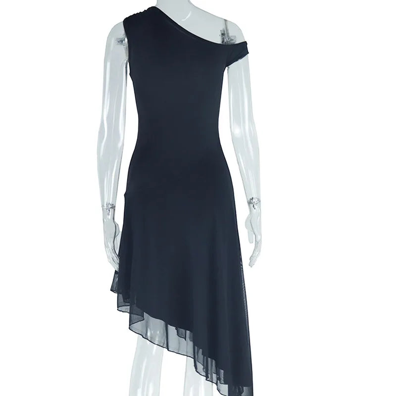 Vestido Midi Cuello Diagonal Elegante