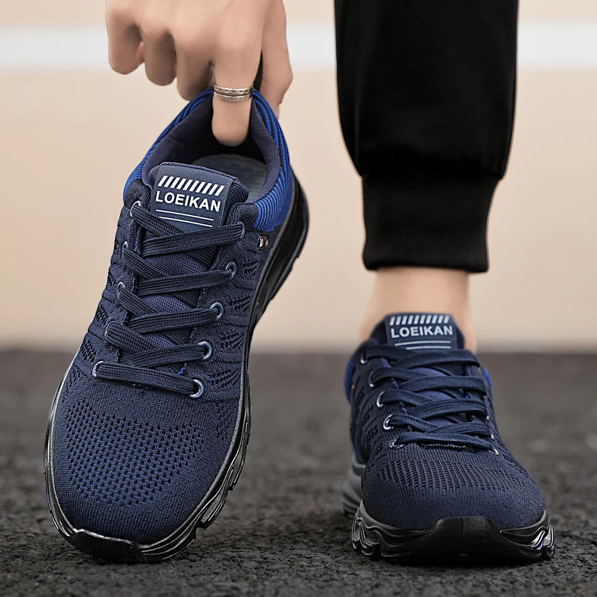 Zapatos Running para Hombre | Malla Negra Transpirable | Ligeros para Verano | Ticotrendy