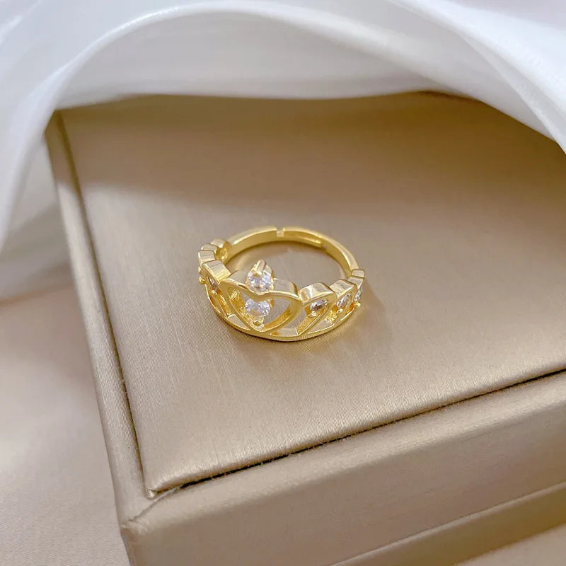 Anillos de corona de circón simples a la moda para mujeres y niñas, anillo de cobre abierto ajustable, regalos de joyería para amigos y amantes