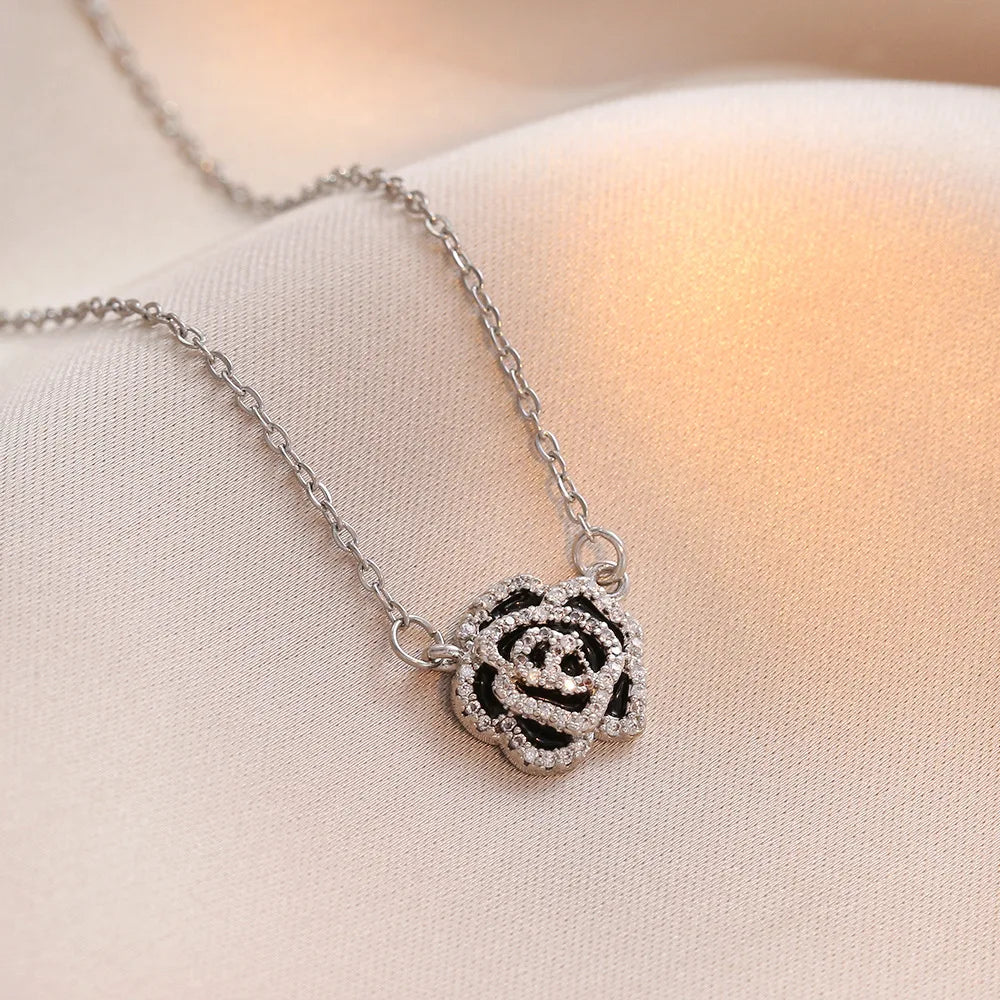 Cadena de acero inoxidable Vintage flor de Camelia negra con colgante de circón collares para mujeres niñas elegante gargantilla dulce joyería