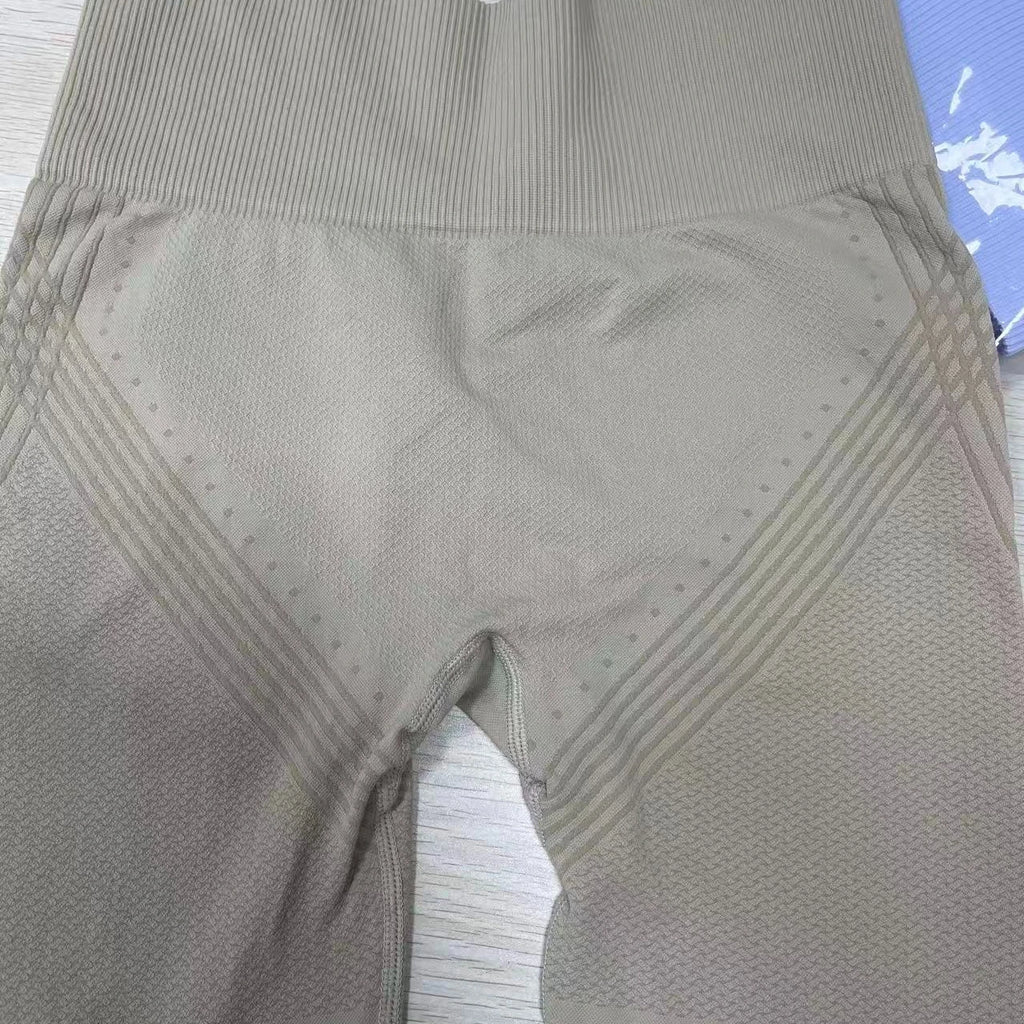 Pantalones Yoga sin Costuras para Mujer | Líneas Sexys y Cintura Alta | Secado Rápido Talla Grande | Tico Trendy