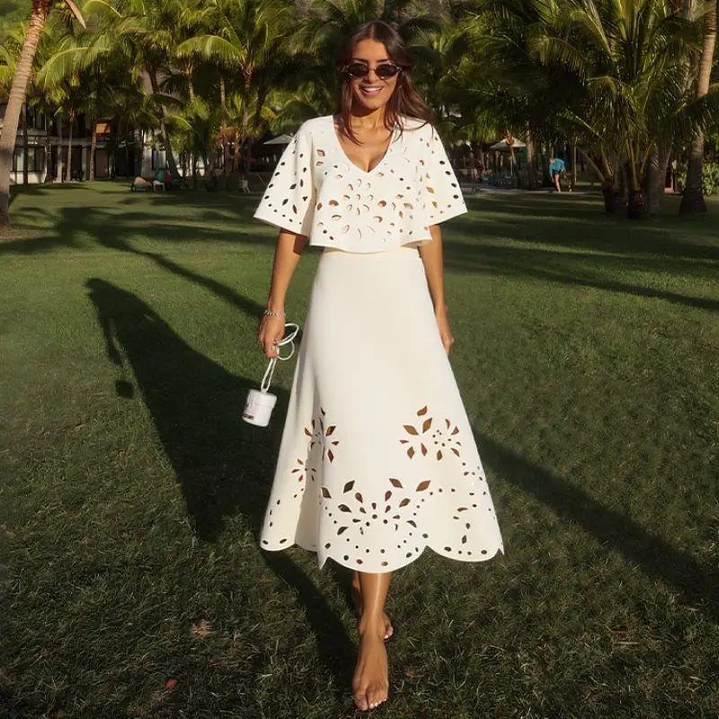 Traje de Baño de Lujo con Corte Láser - Diseño Exclusivo para la Playa