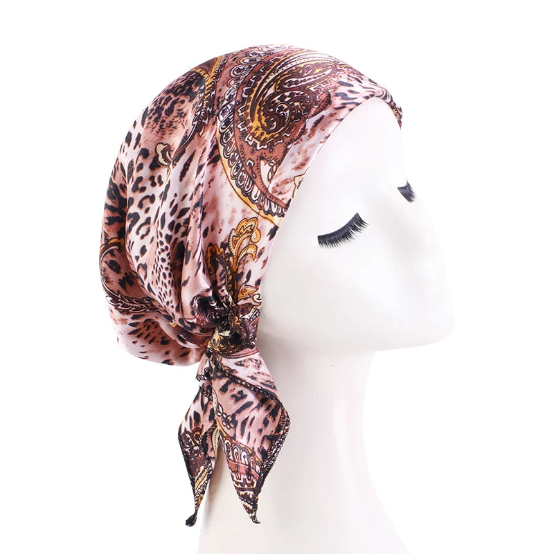 Turbante de satén preatado para mujer, diadema musulmana con patrón de Cachemira, bufanda para el pelo flexible suave, gorro para quimio, Bandana para envolver la cabeza, 2022