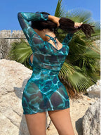 Conjunto de Tres Piezas - Bikini y Cover Up para la Arena