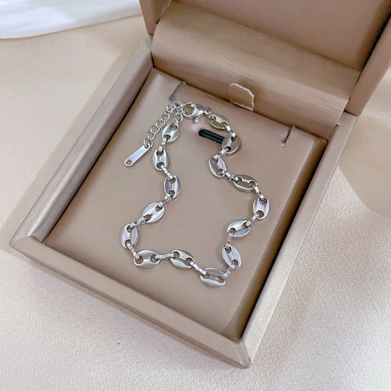 Pulseras de cadena de granos de café cubanos de Hip Hop de acero inoxidable para mujeres y niñas, accesorios de mano de moda, joyería, regalos de cumpleaños