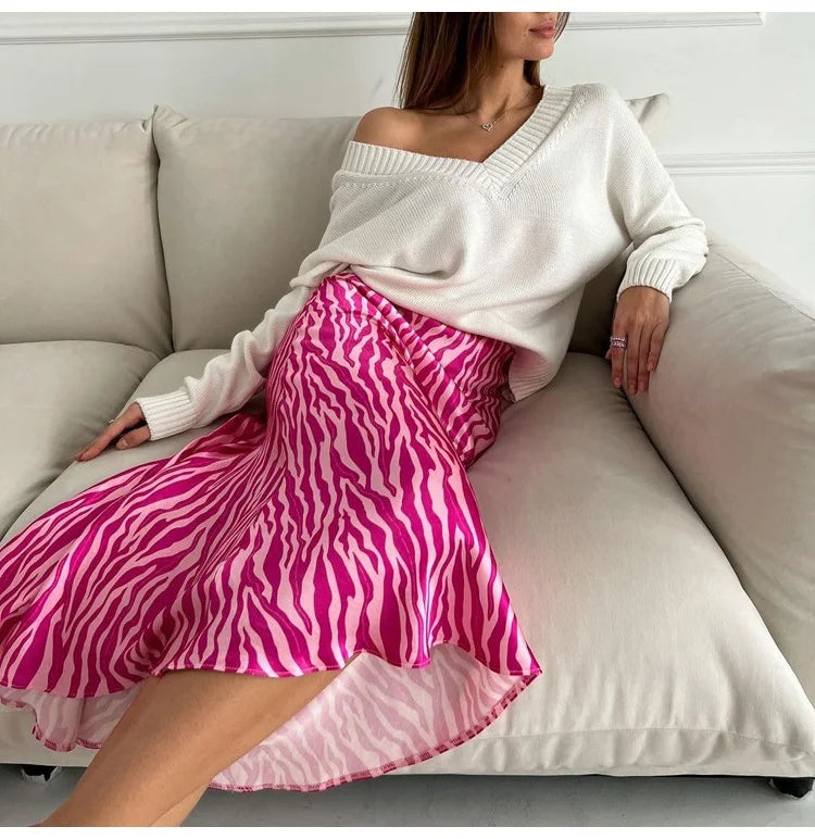 Falda Larga De Satén Con Estampado De Leopardo Elegante