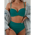 Bikini con Tirantes Finos y Cuello en V - Cintura Alta Torcida