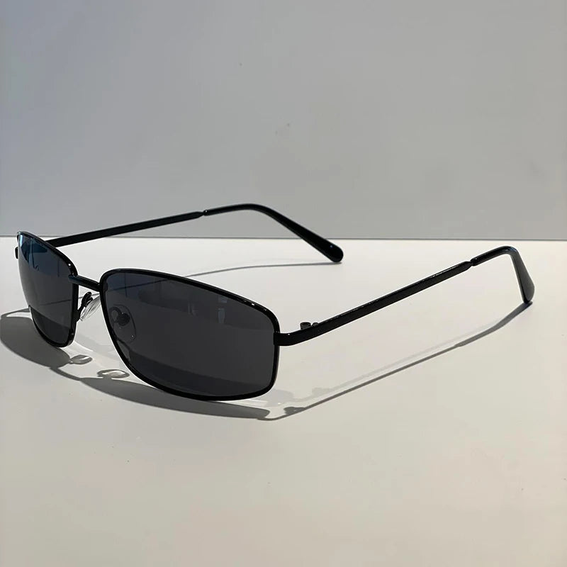 Gafas de Sol Y2K para Mujer Estilo Vintage Punk con Marco Metálico