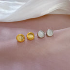 Pendientes redondos simples de piedra lunar para mujeres y hombres, accesorios para las orejas de acero inoxidable de ensueño, regalos de joyería para amigos y amantes