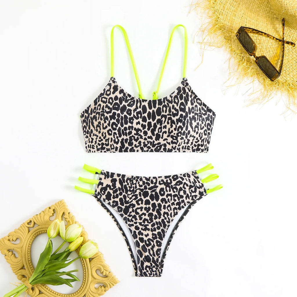 Bikini Dividido con Aros de Textura Sólida para Verano