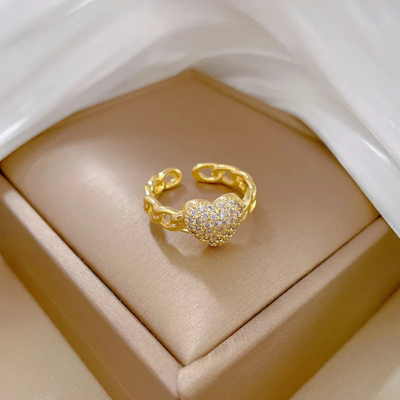 Anillos de corazón de amor de circón ostentoso dulce a la moda para mujeres y niñas, cadena hueca de Color dorado, anillo de cobre abierto ajustable, regalos de joyería