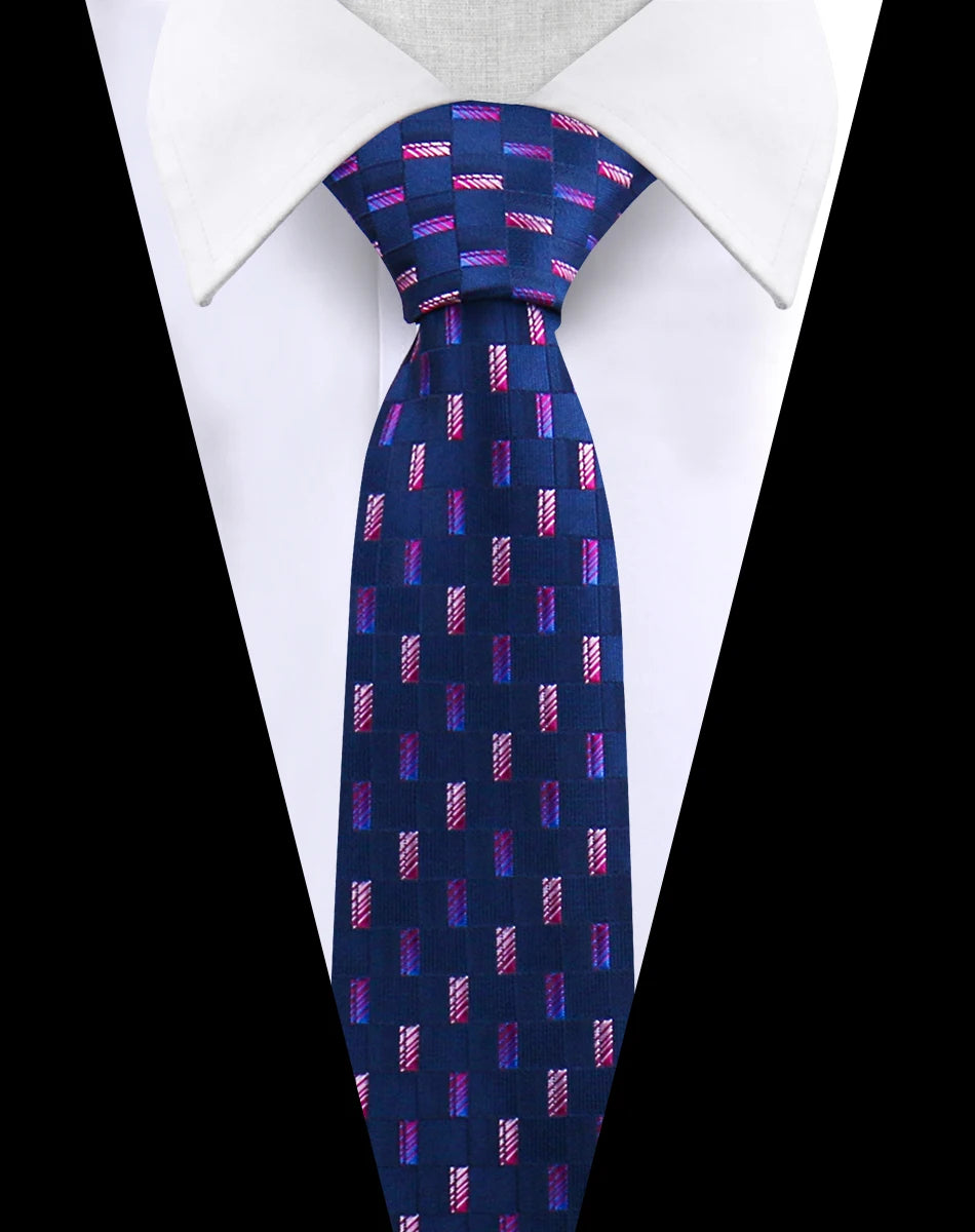 Diseño Exclusivo: Corbata de Lujo con un Estilo Vibrante y Sofisticado