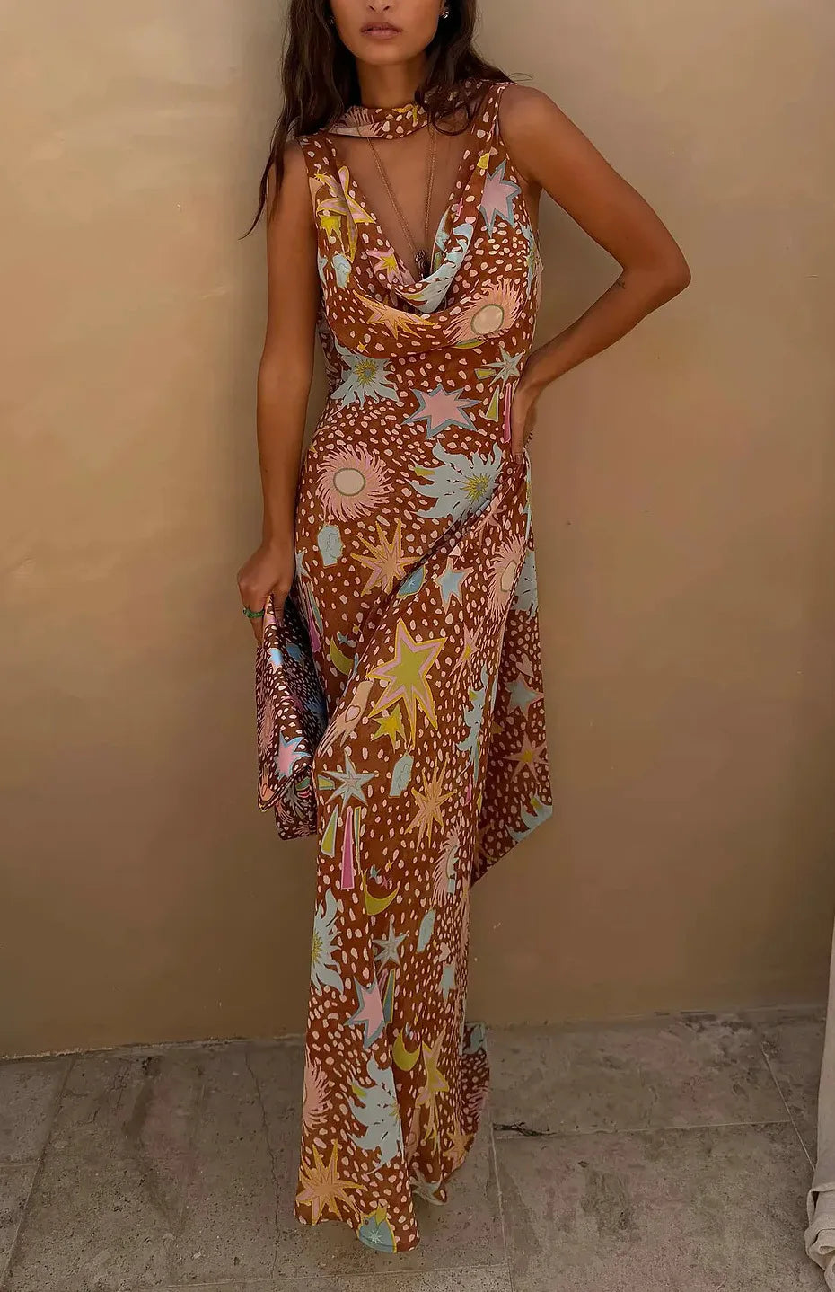 Vestido Largo Estampado de Cintas, Top Tubo