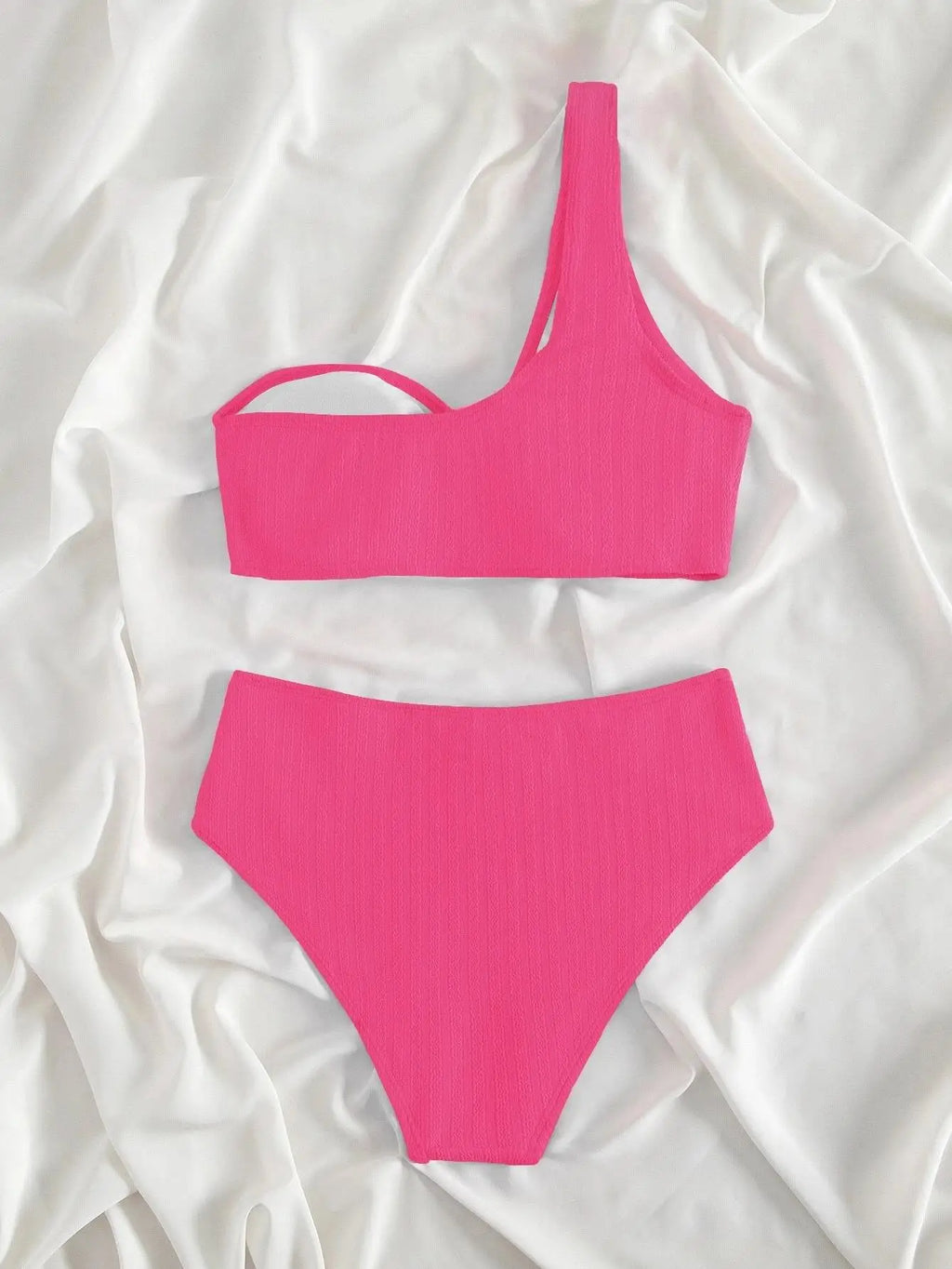 Bikini de Un Hombro y Tiro Alto - Conjunto Elegante para la Arena