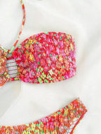 Bikini con Estampado Floral, Halter Ahumado y Parte Inferior de Tiro Alto