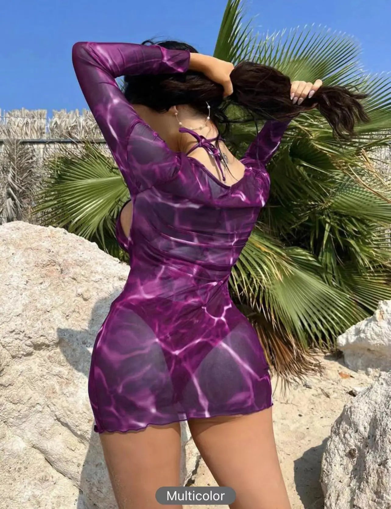 Conjunto de Tres Piezas - Bikini y Cover Up para la Arena