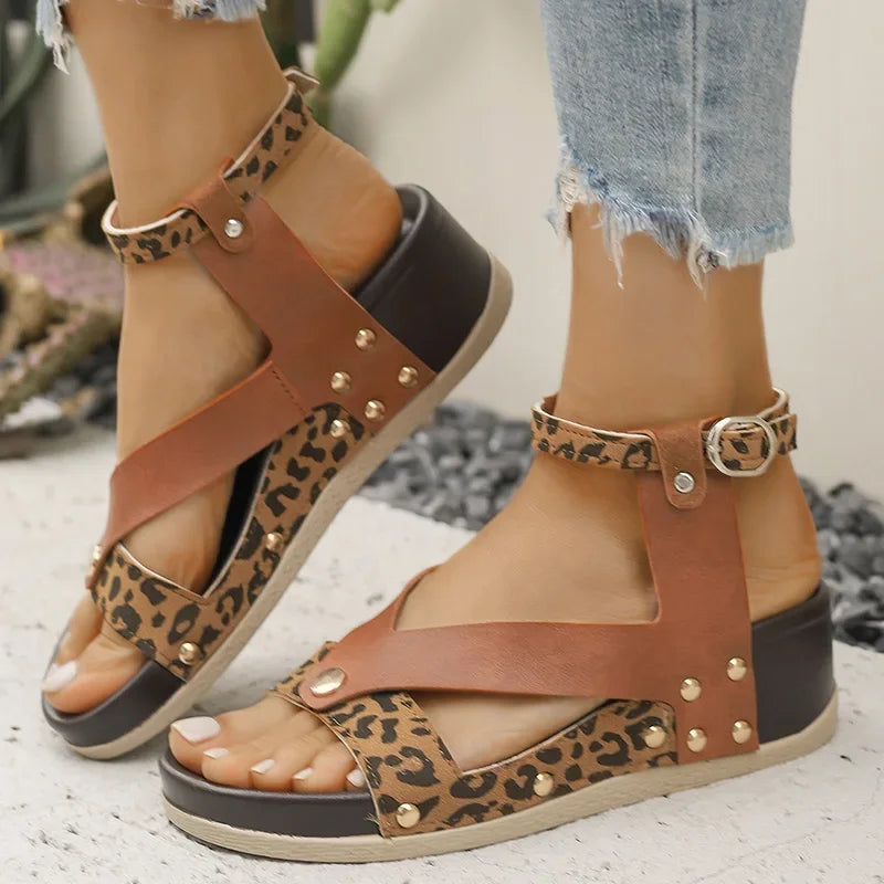 Sandalias de Cuña Leopardo con Correa en Tobillo | Tacón Alto | Talla Grande | Cuero PU