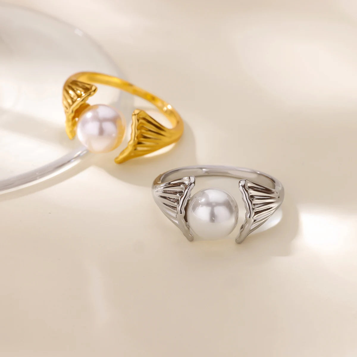 Anillo Ticotrendy Giratorio | Trébol Circón y Perlas | Acero Oro Boda 2025