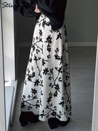 Falda Vintage de Satén | Estampado Floral Elegante